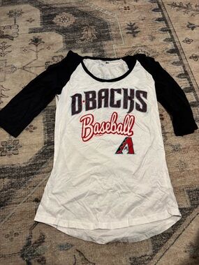 Women’s D-Backs Raglan Baseball Tee